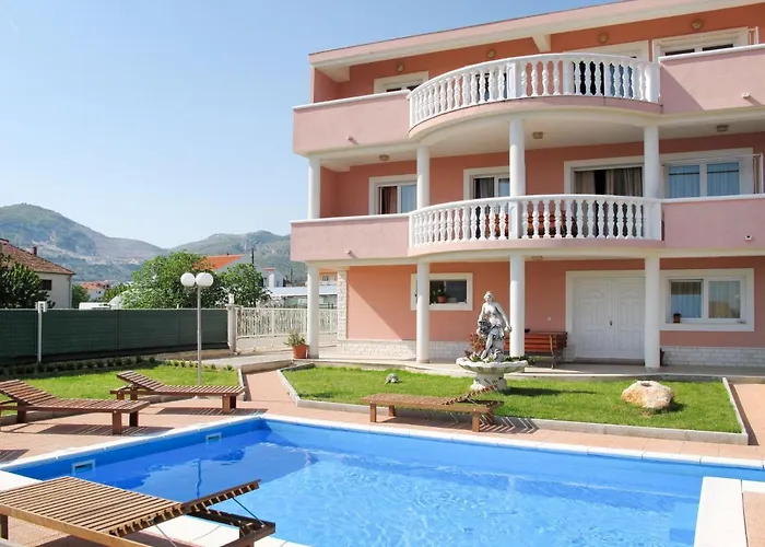 Saba-2 By Interhome Appartement Trogir