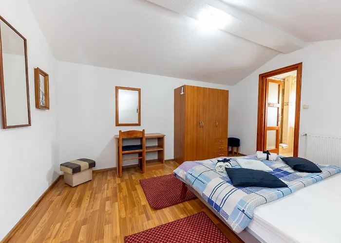 Appartement Saba-2 By Interhome Trogir